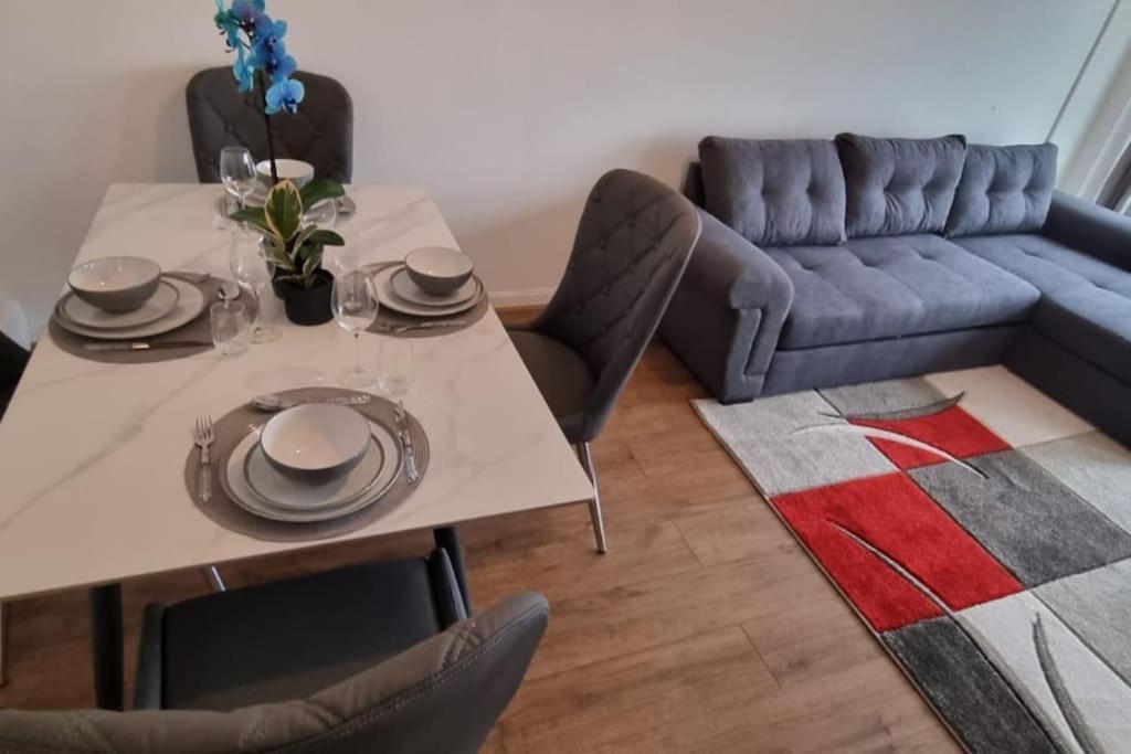 לונדון Gottersea 1 Bedroom Flat In Battersea 70 Mq מראה חיצוני תמונה