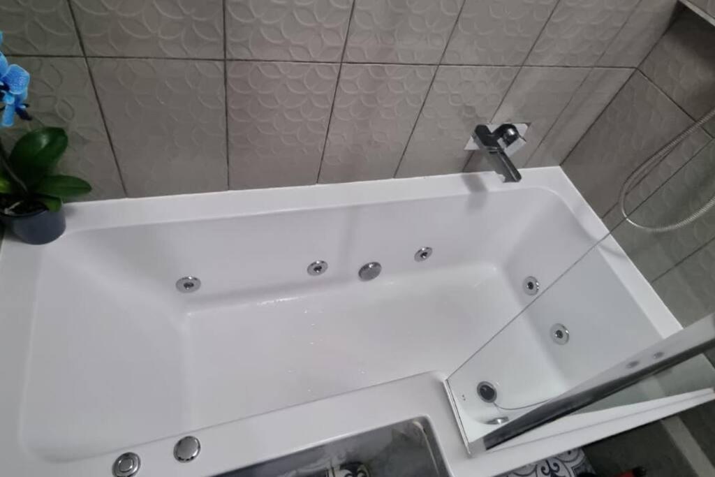 לונדון Gottersea 1 Bedroom Flat In Battersea 70 Mq מראה חיצוני תמונה